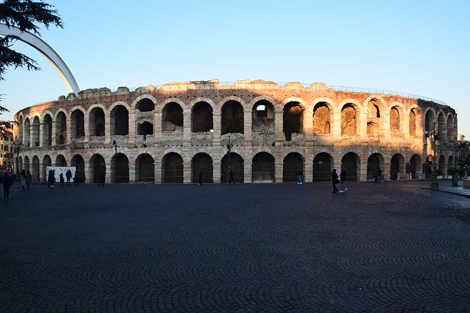 Arrivare Arena di Verona